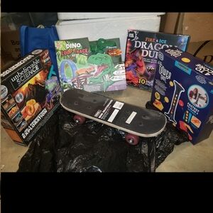 eboudtique 6 NwT Games/ Toys